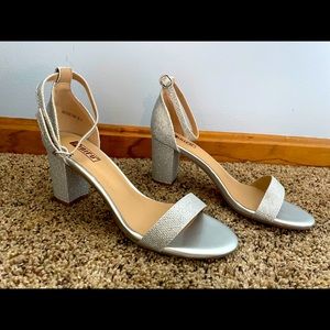 Women’s dress shoes